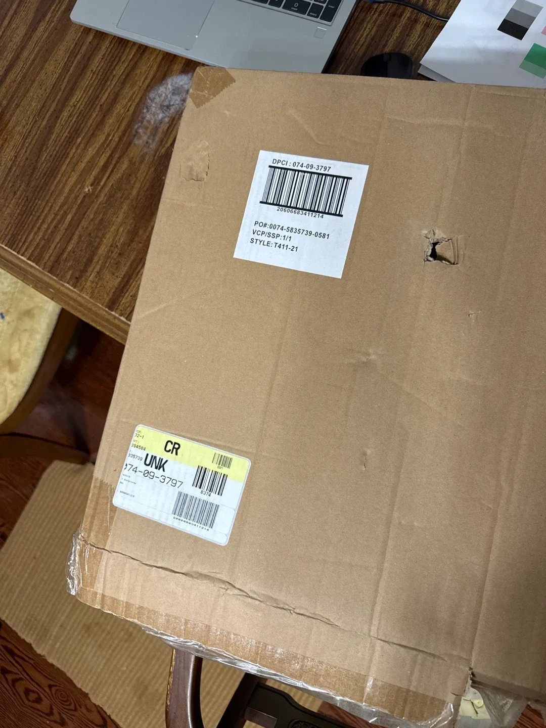 Round Wood Table Top - New in Box image indicator(3)