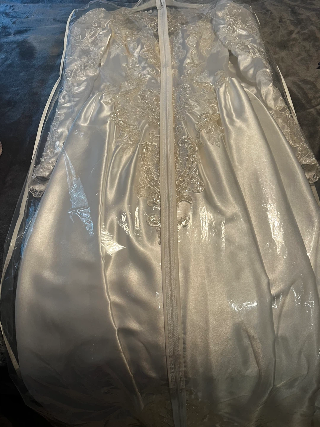 Wedding Dress - Ivory Colour 🏆 - photo 2