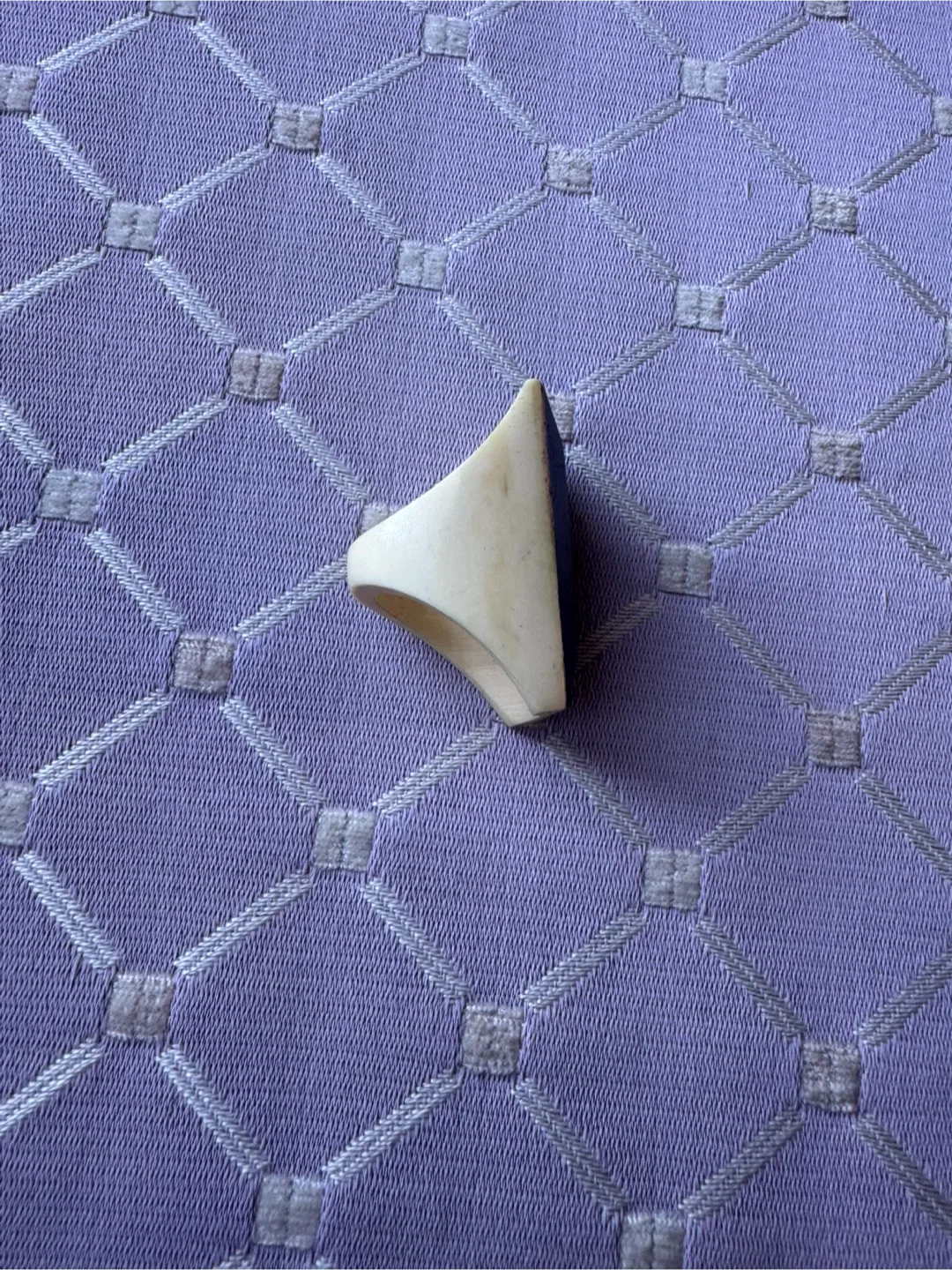 Elephant Trunk Ring Vintage Black & Cream Ring image indicator(2)