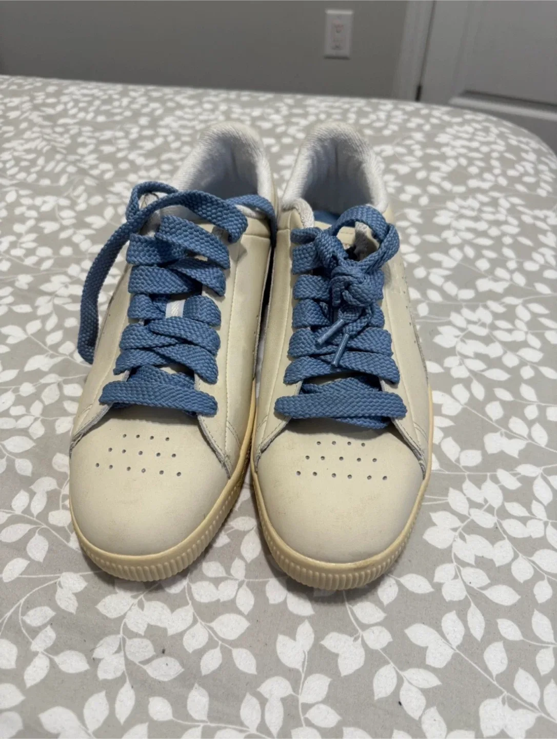 Puma Cypros Cream/Blue Shoes us 12 image indicator(3)