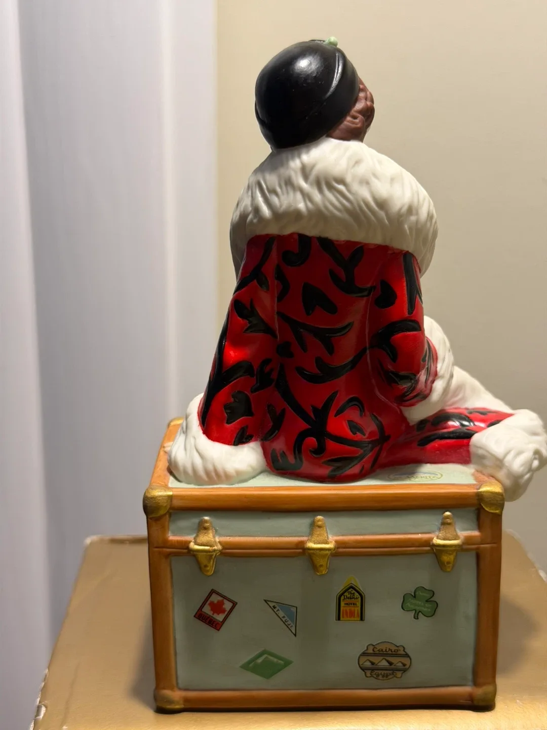 Hallmark Holiday Voyage Barbie Doll Figurine image indicator(3)