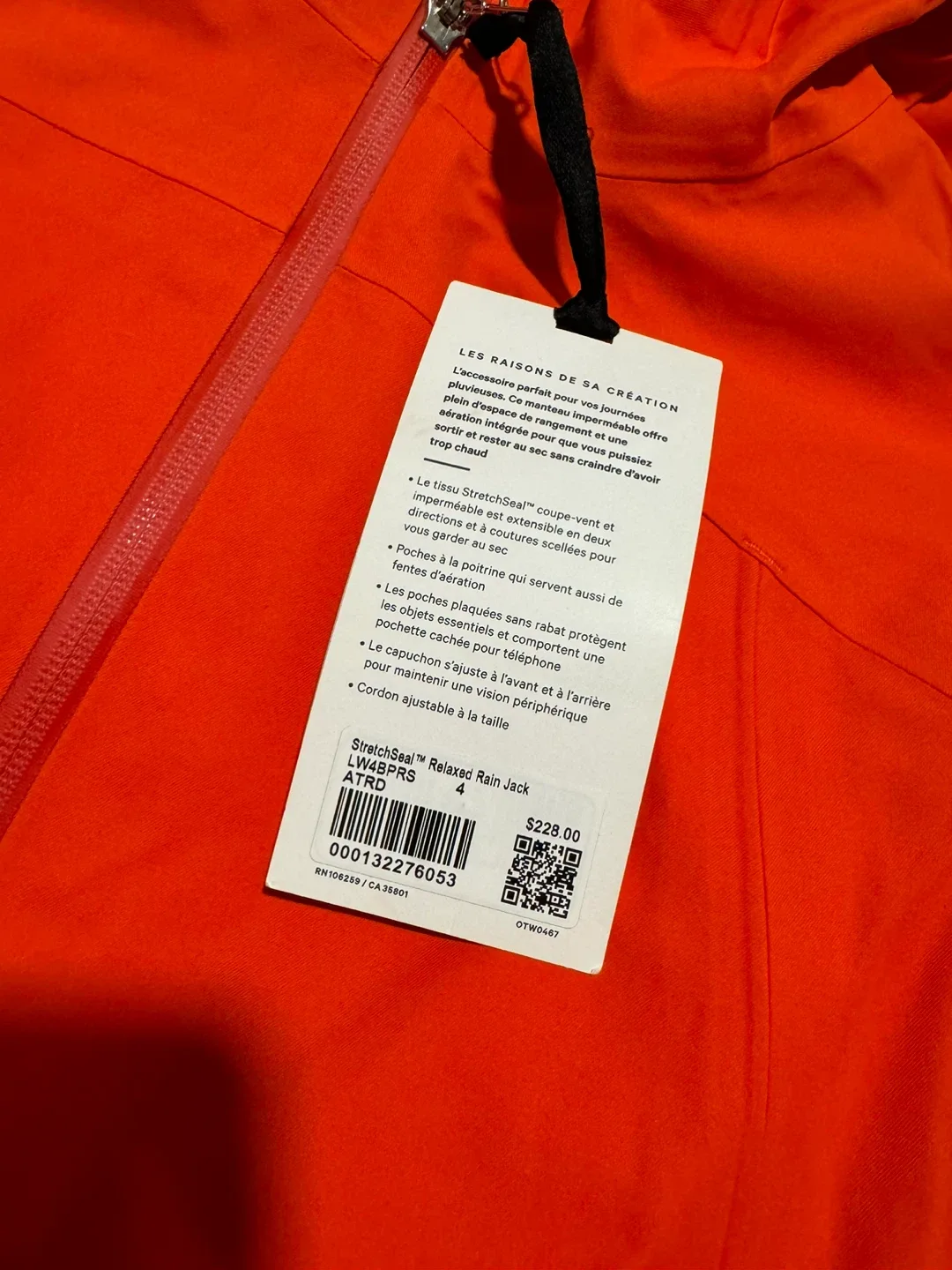 Lululemon StretchSeal Relaxed Rain Jacket - Size 4 image indicator(5)