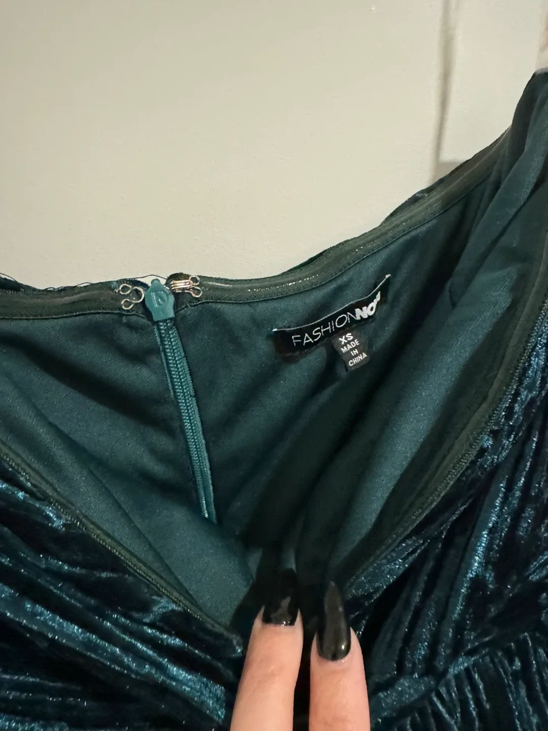 Fashion Nova XS Green Velvet Gown image indicator(3)