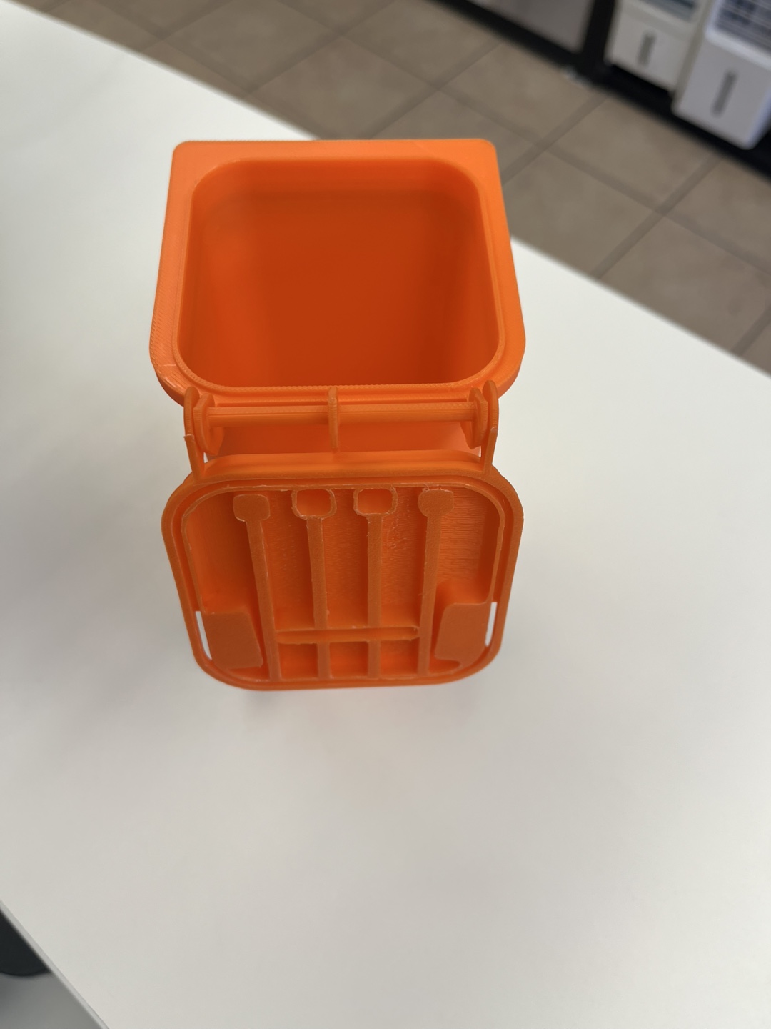 For Tips Mini Garbage Can Coin Bank - photo 5