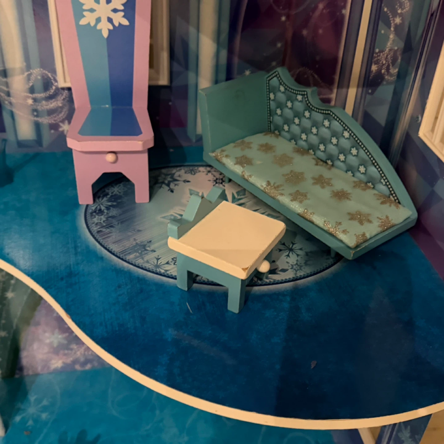 Disney Frozen Ice Castle Dollhouse - photo 3