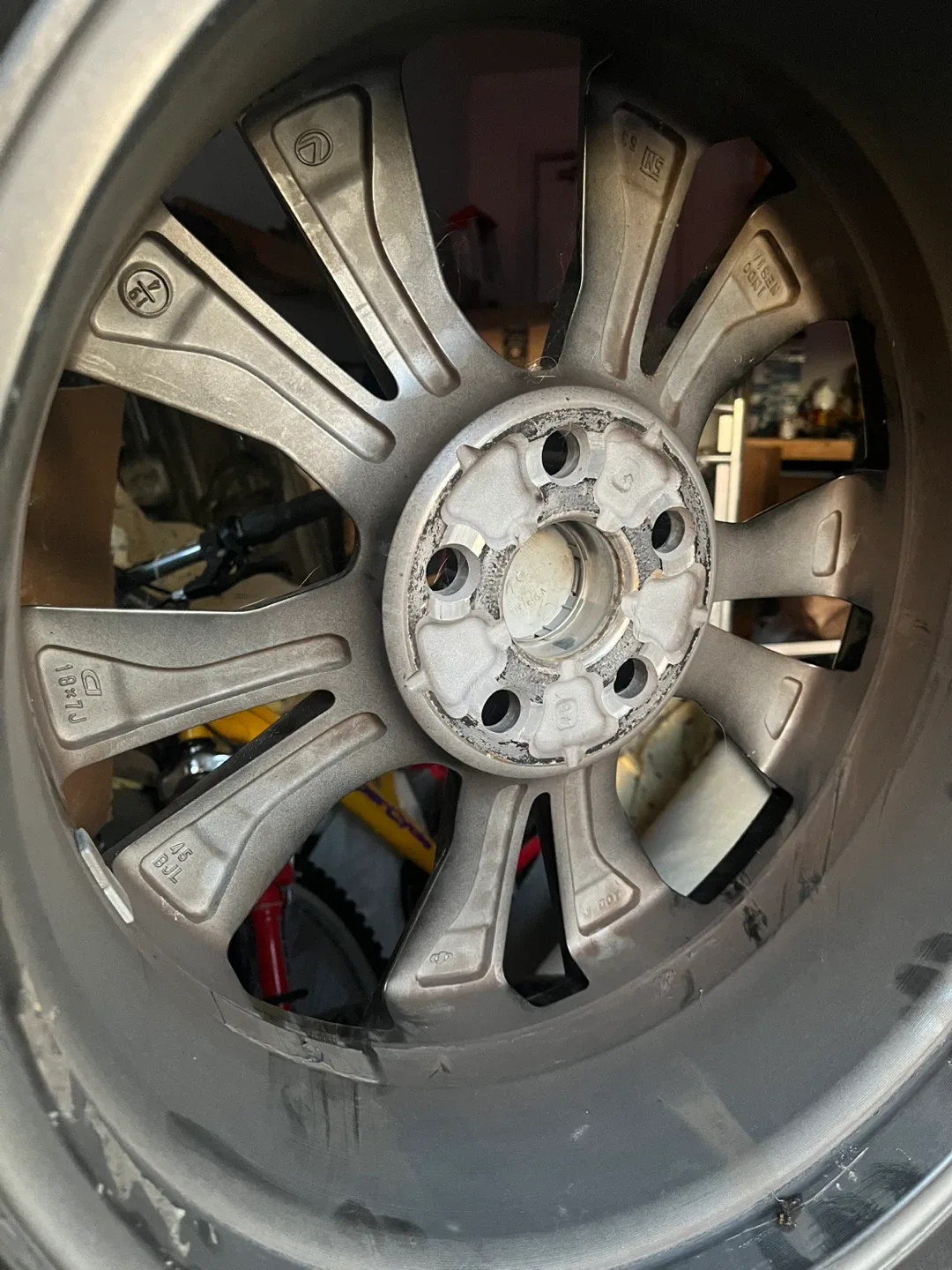 Lexus UX Infiniti Q50 Q60 225/50/18 Bridgestone tires image indicator(4)