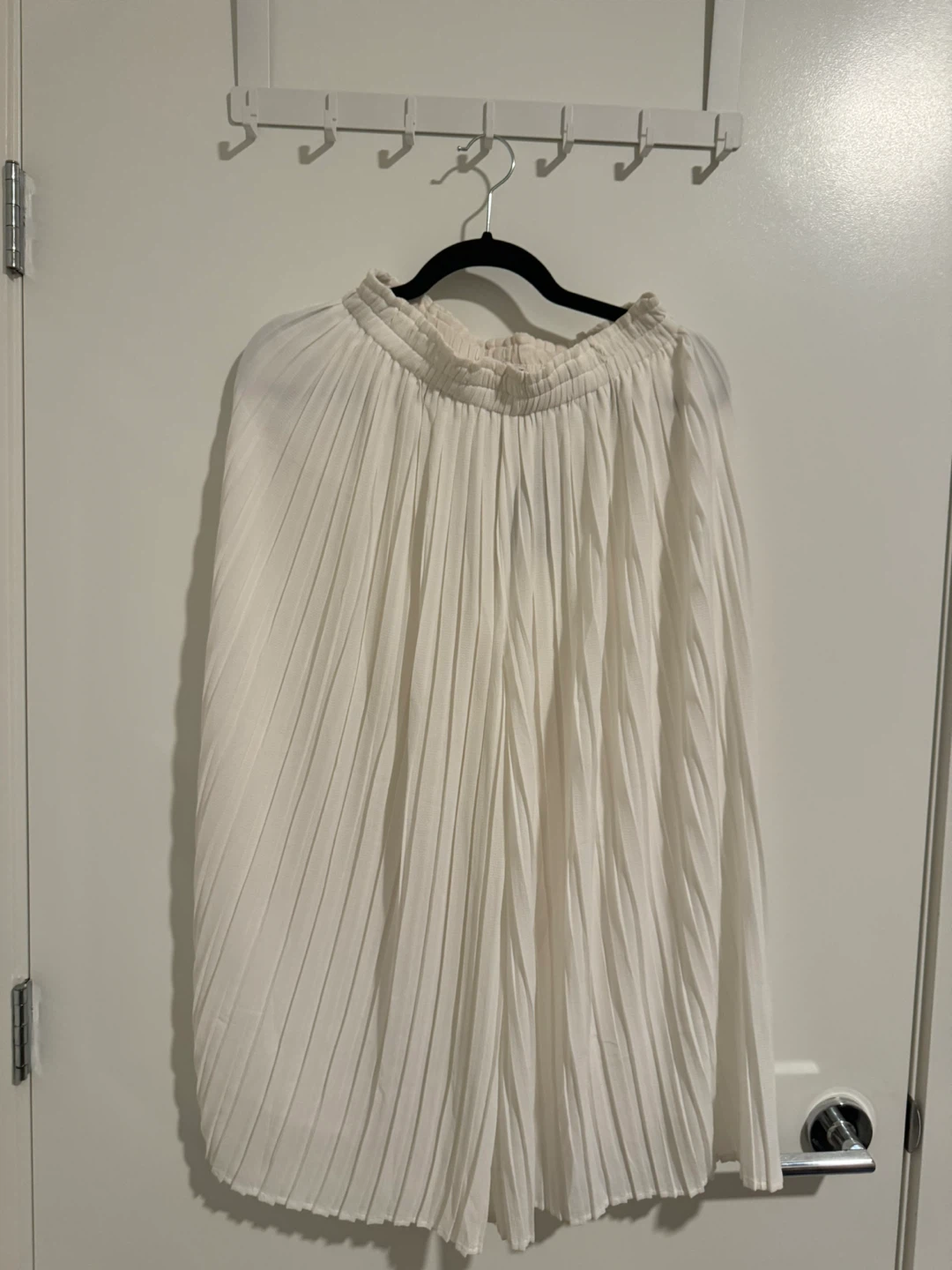 Ever New Lindy Pleated Culotte - Size 2, Porcelain - photo 3