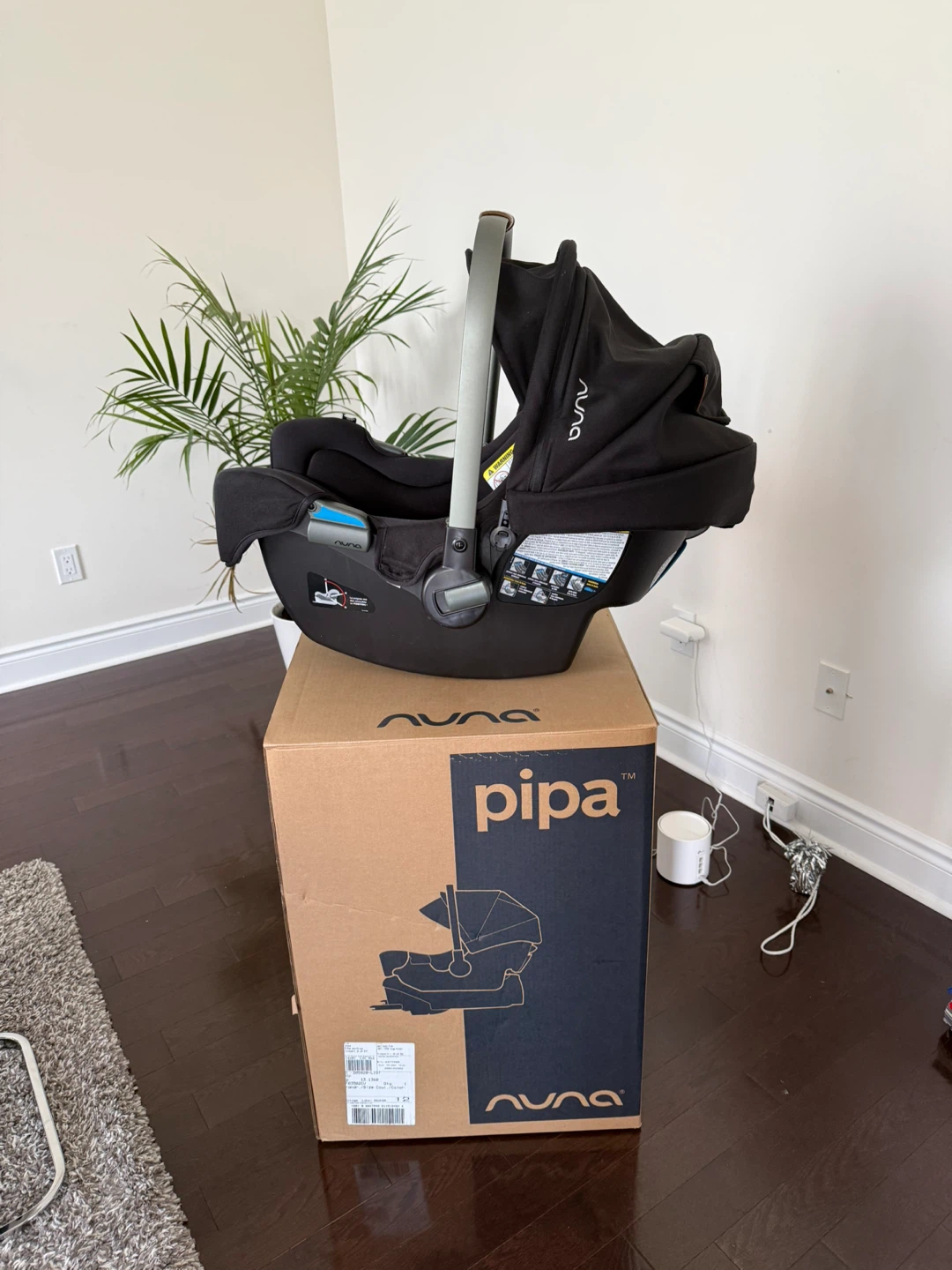 Nuna Pipa Infant Car Seat - Black - photo 2