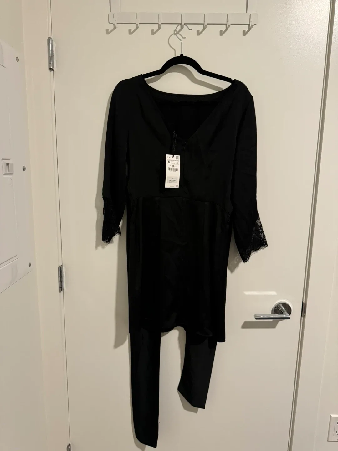 Zara Black Dress image indicator(3)