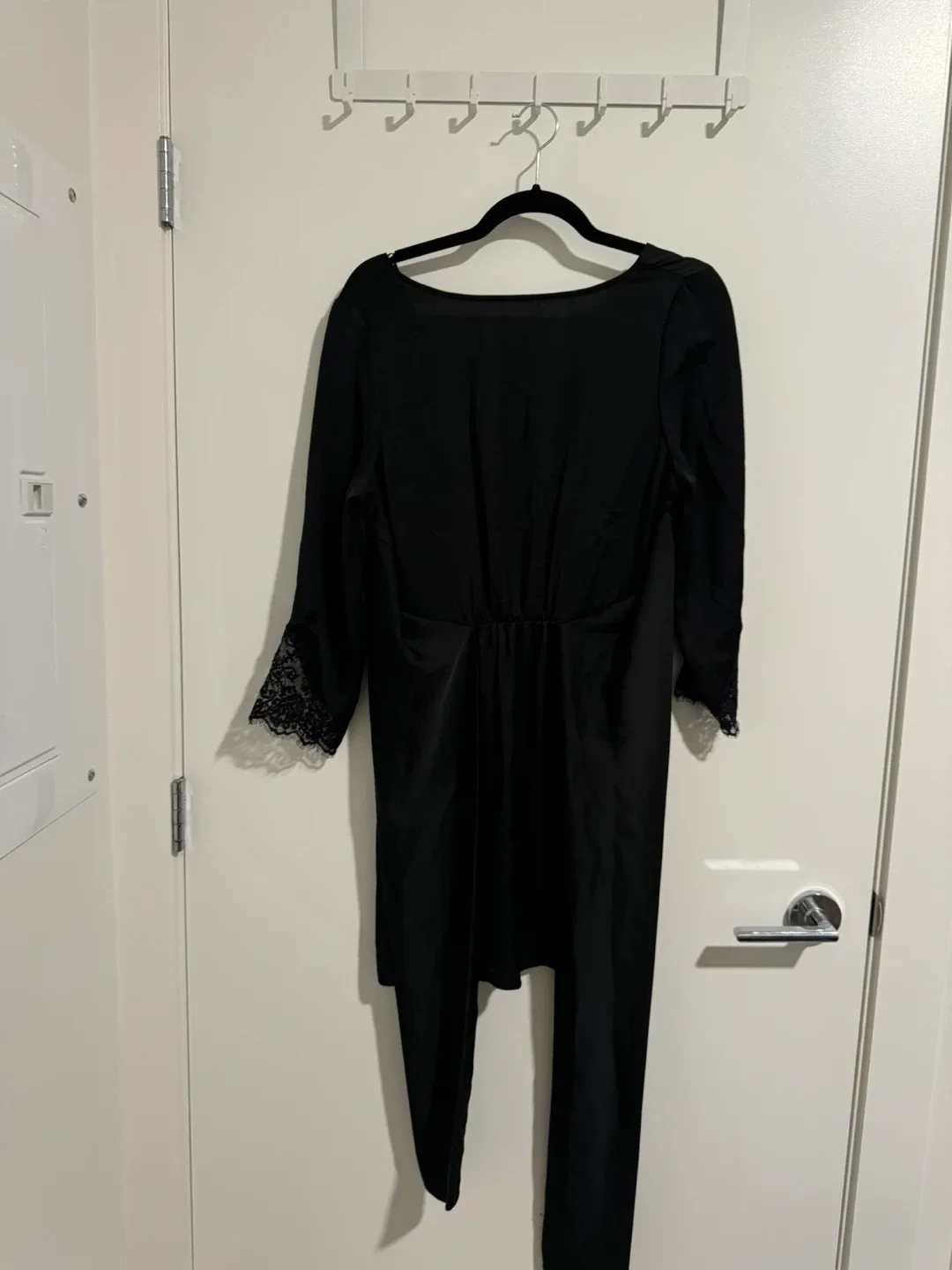 Zara Black Dress image indicator(4)