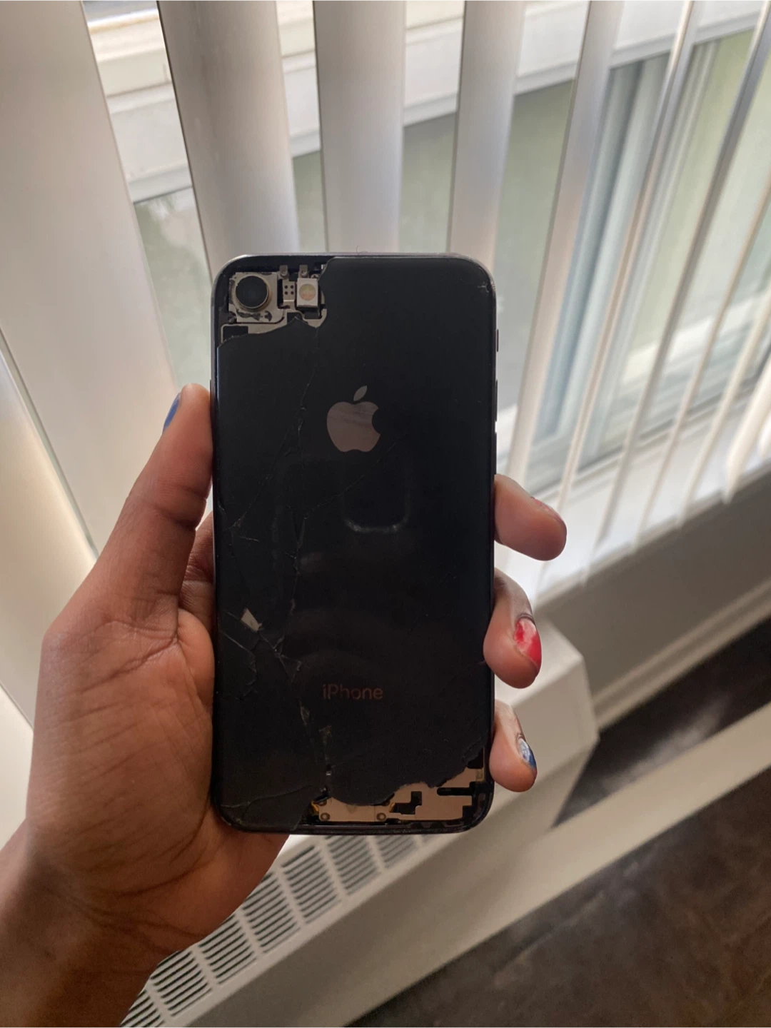 iPhone 8 – Great for Backup or Parts - photo 3
