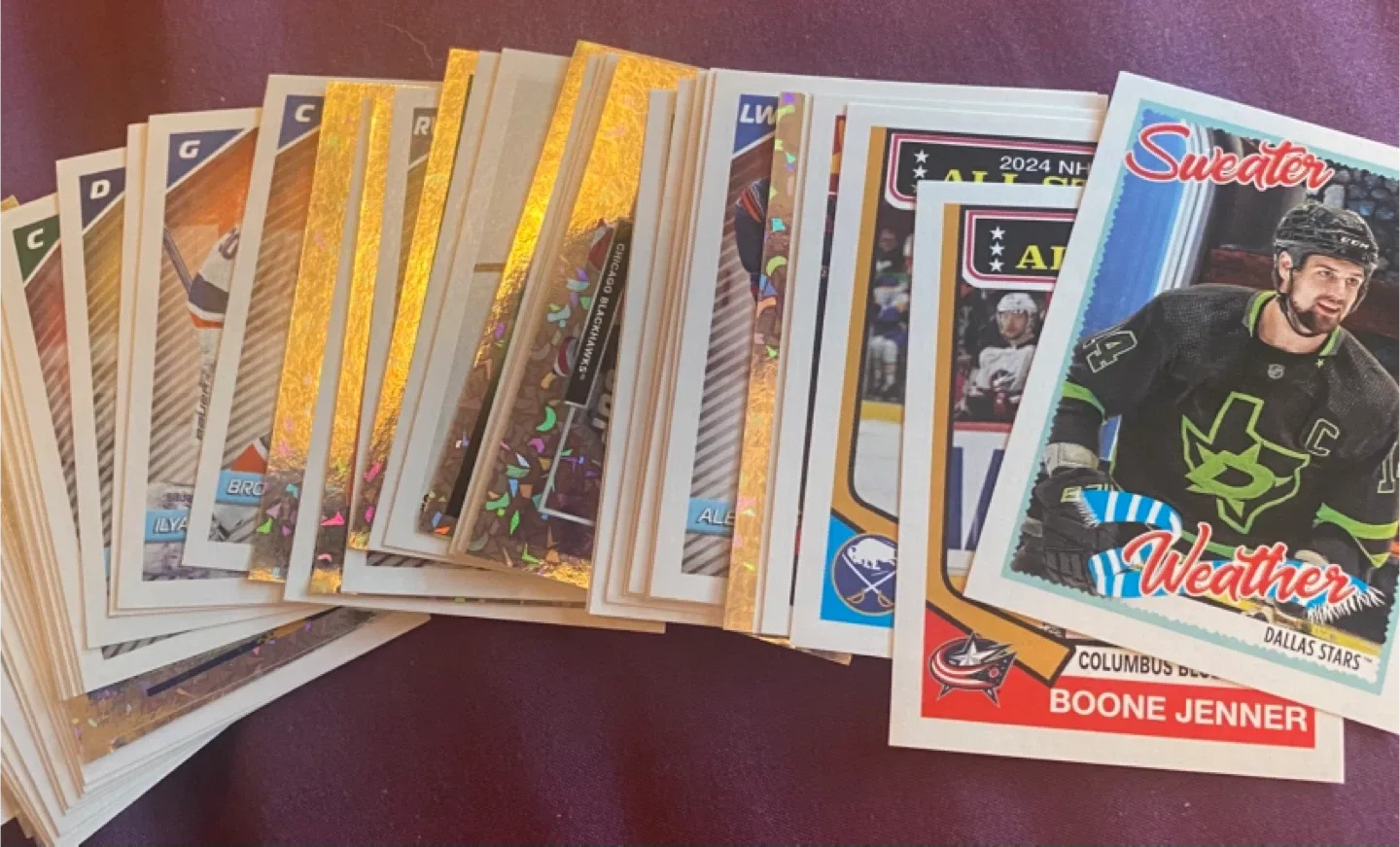 Topps 2024-2025 NHL Sticker Collection image indicator(2)