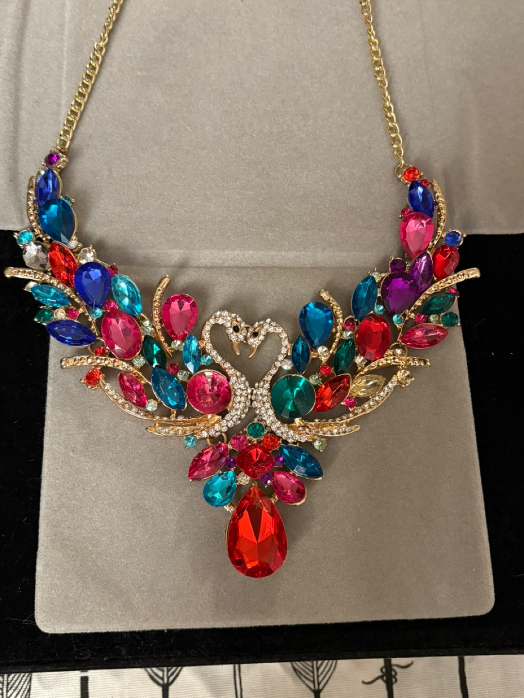 Colorful Swan Design Statement Necklace - photo 2