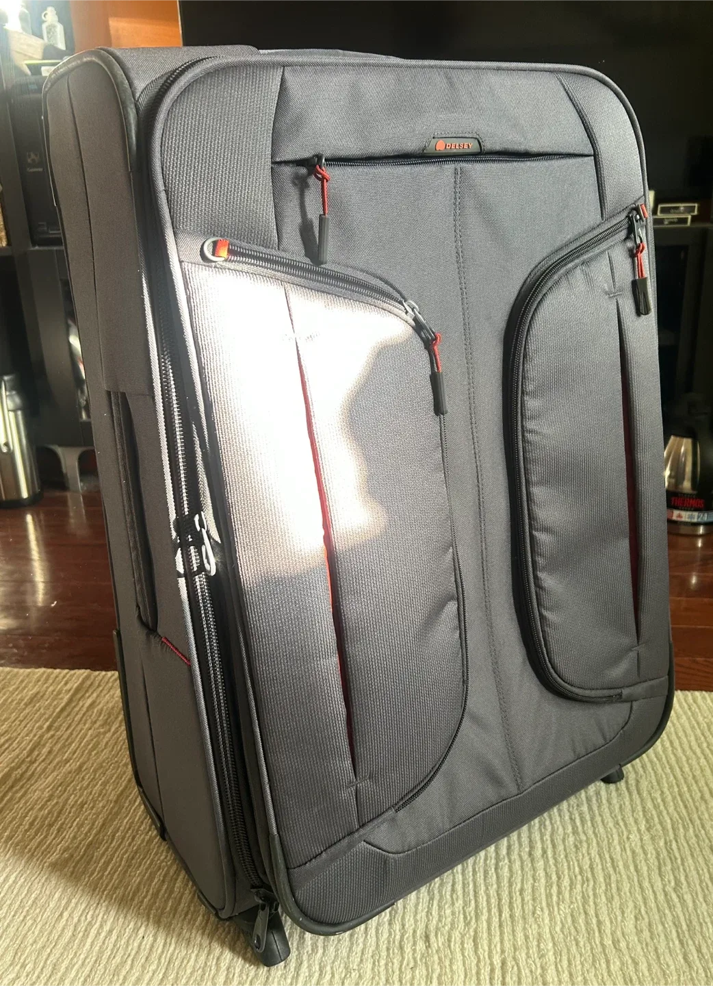 DELSEY Medium Expandable Luggage