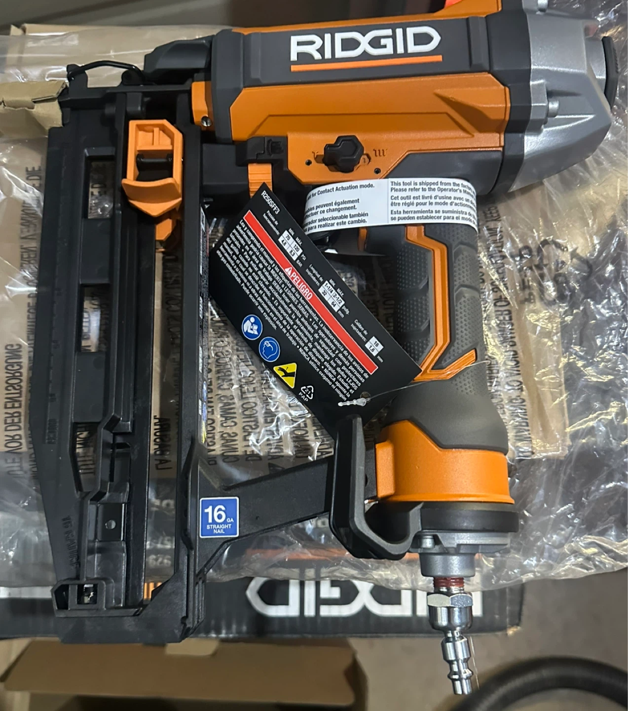 RIDGID Pneumatic Nail Gun