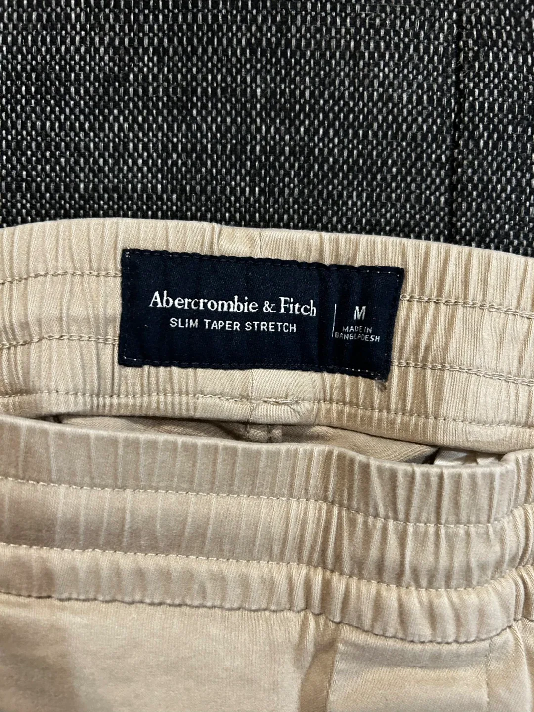 Abercrombie & Fitch men Slim Taper Stretch Pants - size M image indicator(2)