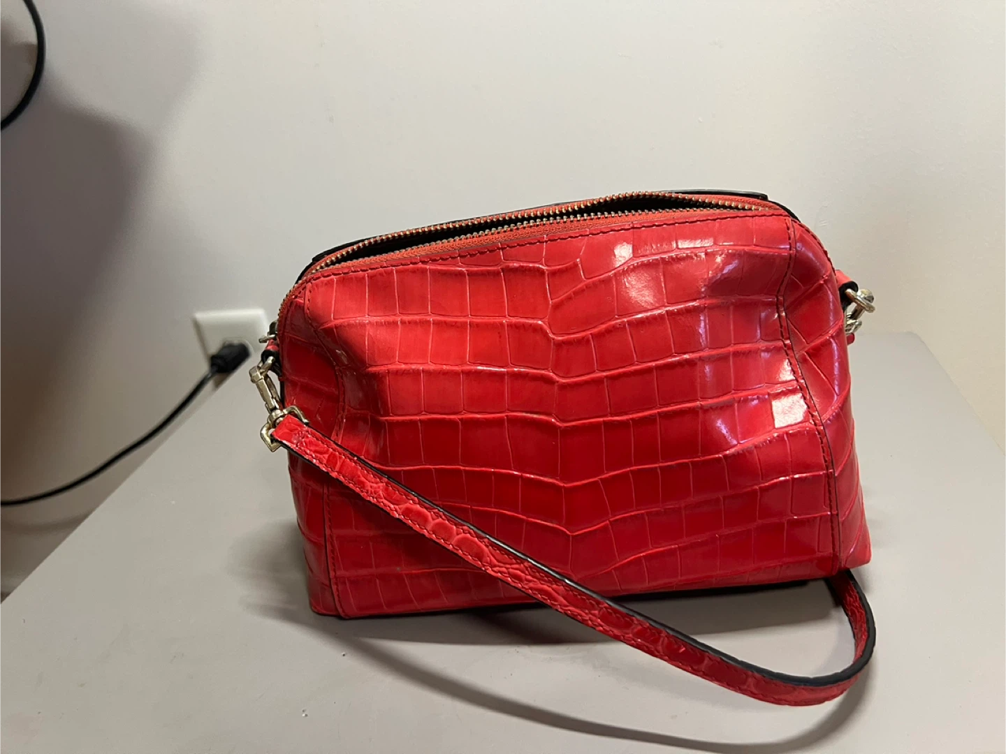 Nerecina Red Croc Embossed Crossbody Bag - photo 3