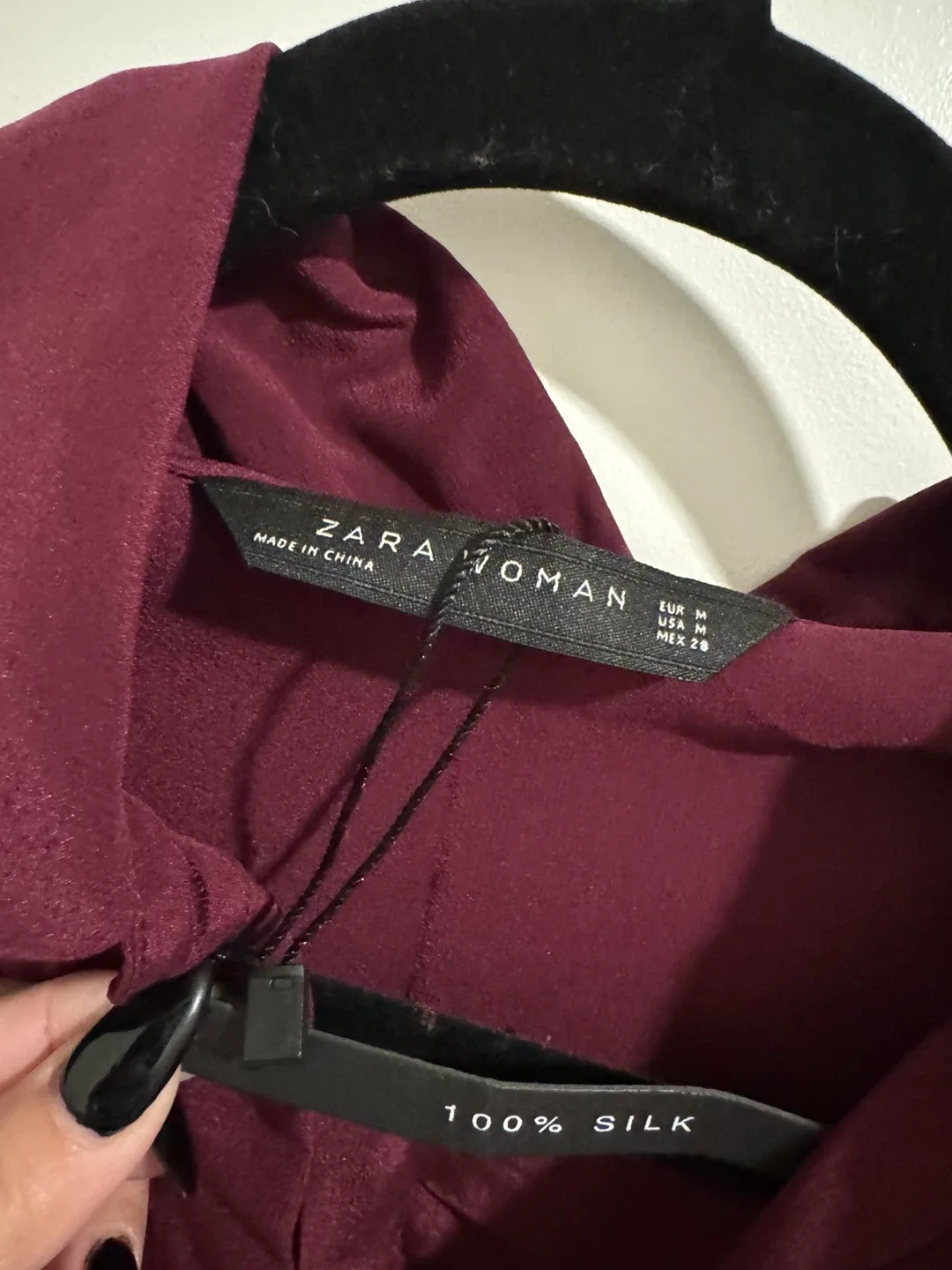Zara Woman 100% Silk Burgundy Blouse - Size M image indicator(2)