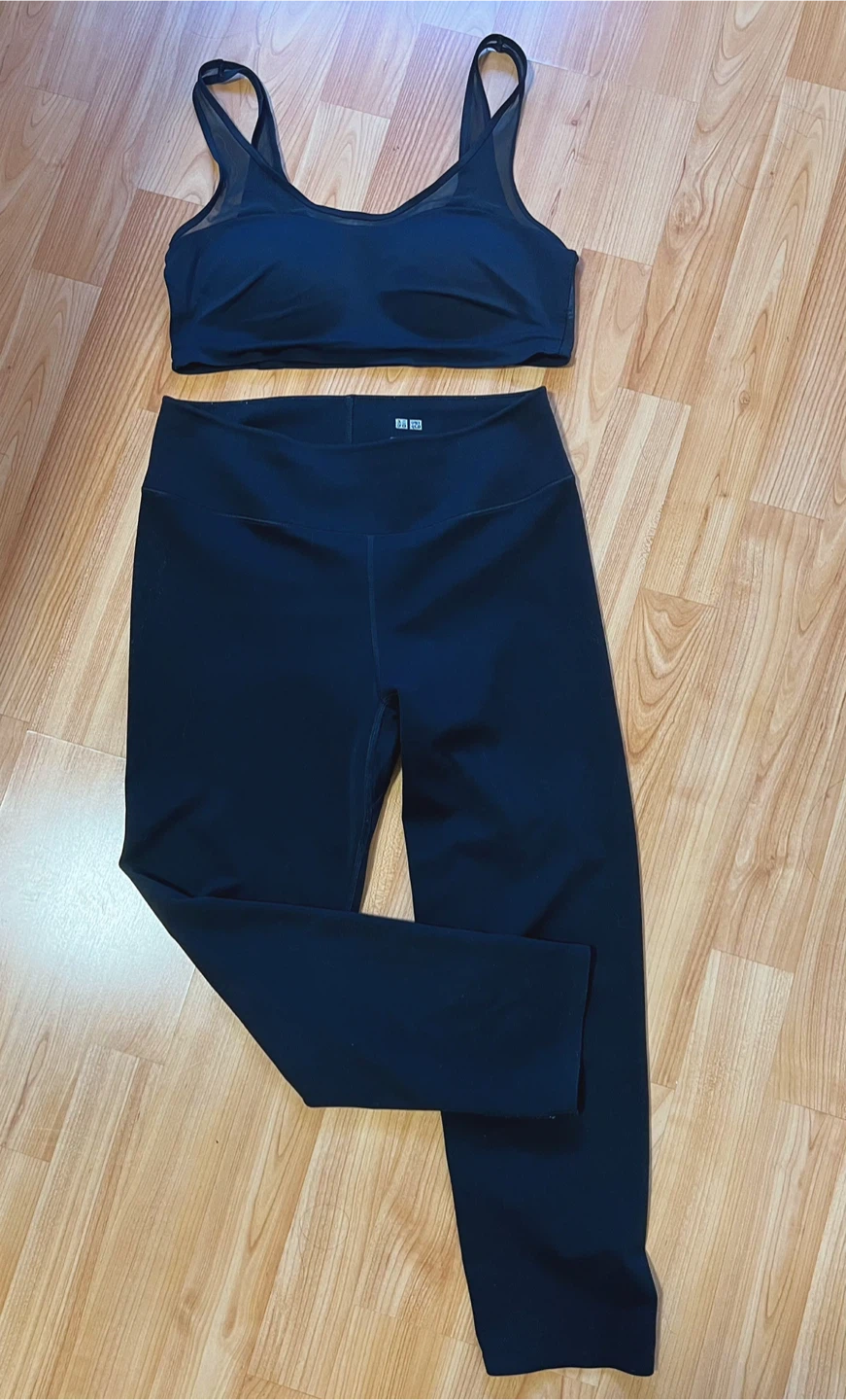 Uniqlo Activewear Set - Size Small