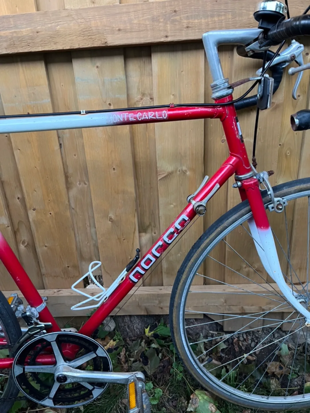 Norco Monte Carlo Vintage Road Bicycle - Red & White image indicator(2)