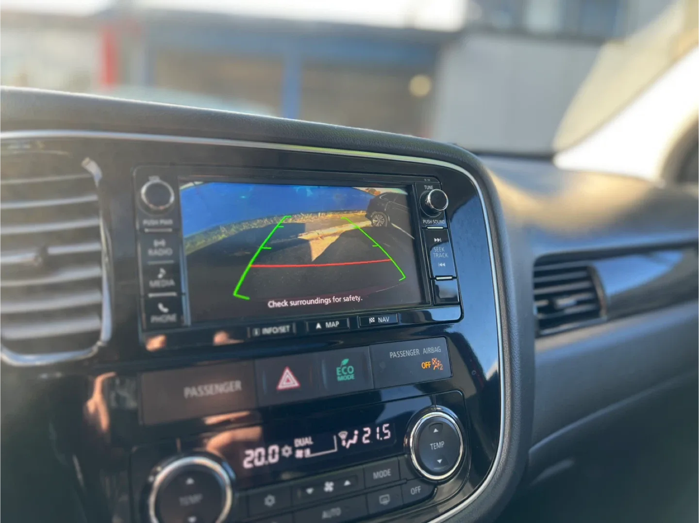 2016 Mitsubishi Outlander GT AWD image indicator(8)