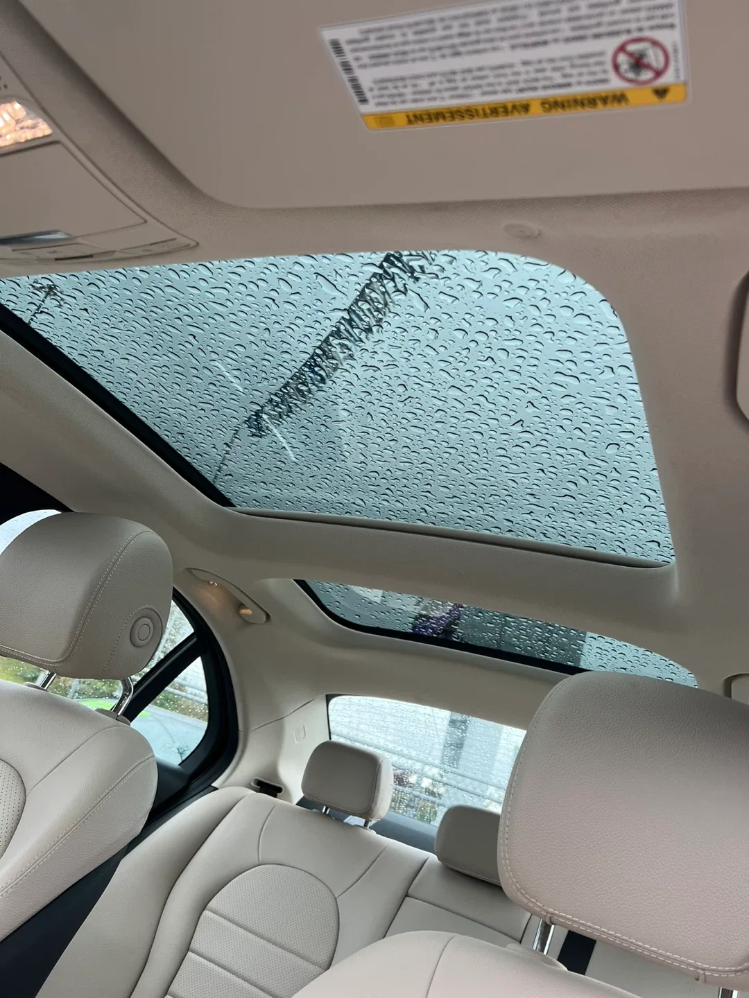 Mercedes-Benz C300 4MATIC image indicator(10)