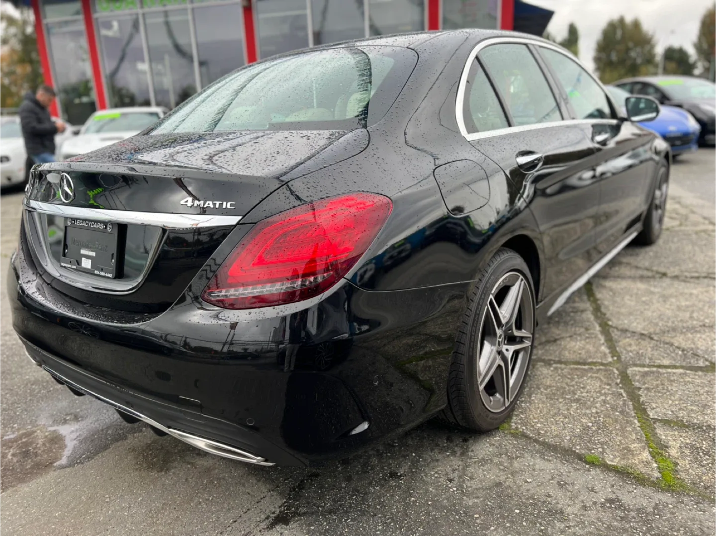 Mercedes-Benz C300 4MATIC image indicator(4)