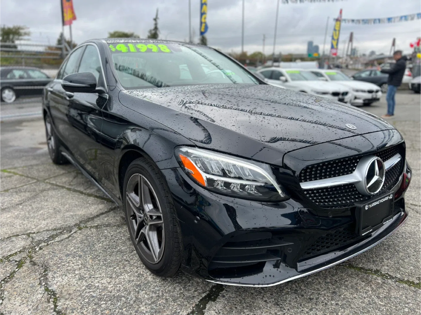 Mercedes-Benz C300 4MATIC image indicator(3)