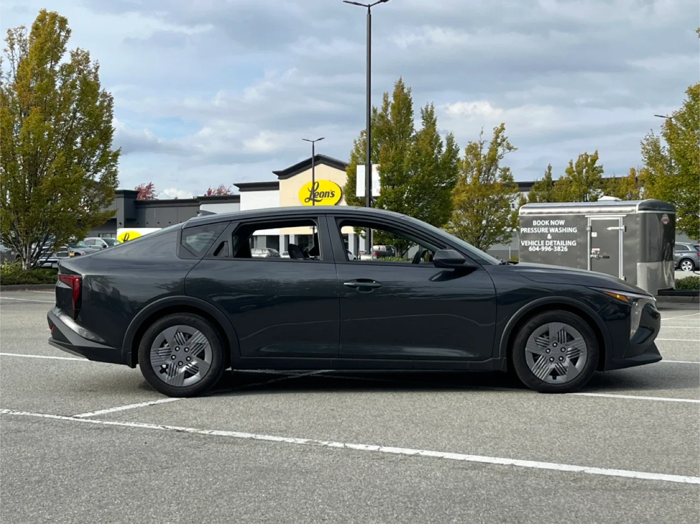 2025 Kia K4 LX image indicator(2)