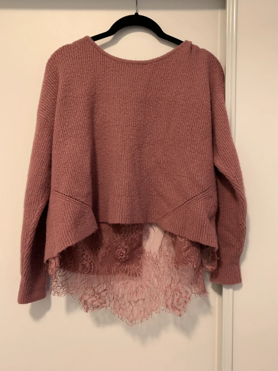 Japanese Mauve Lace Back Sweater size M thumbnail