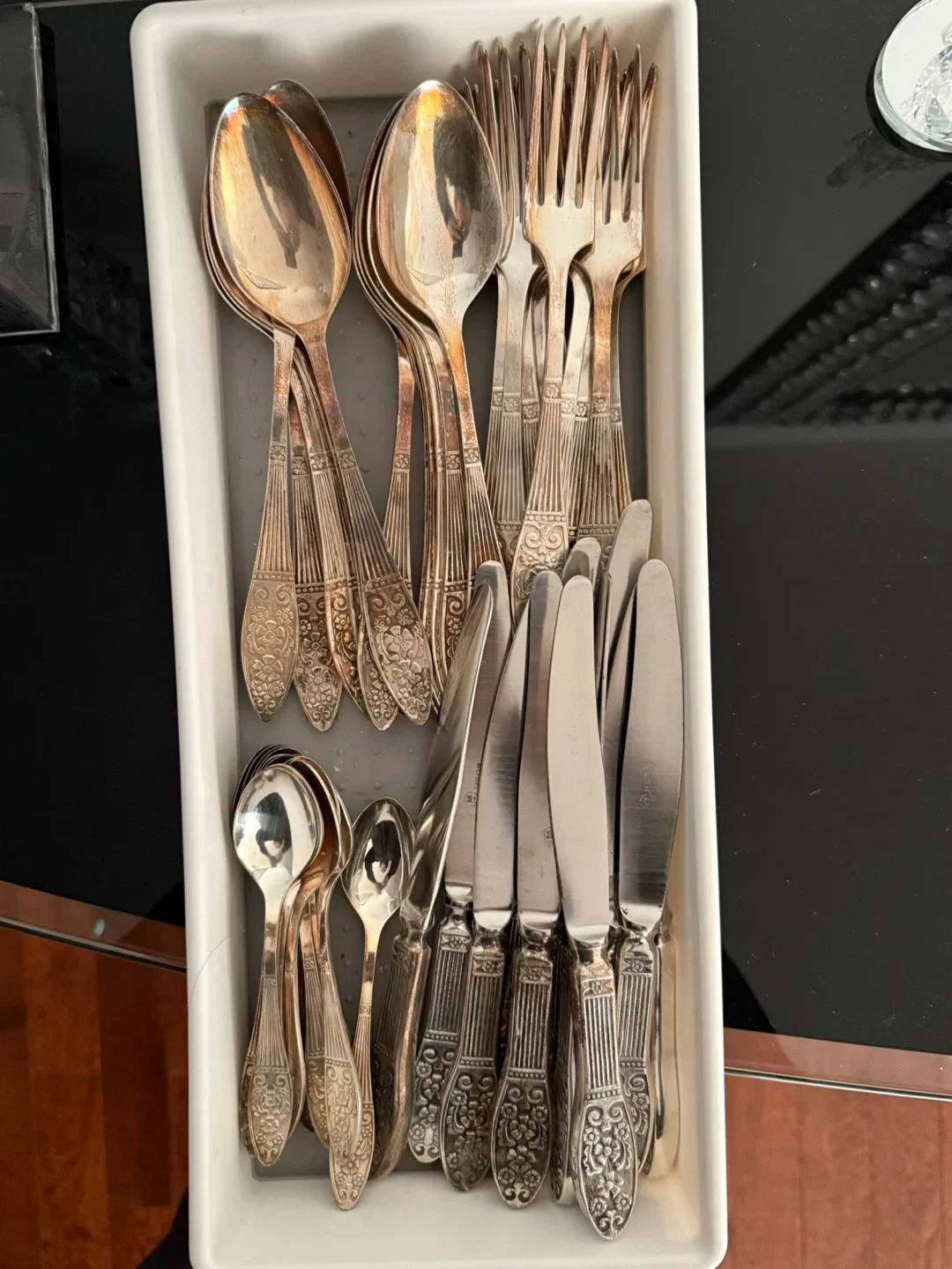 Vintage Silverware Set image indicator(5)
