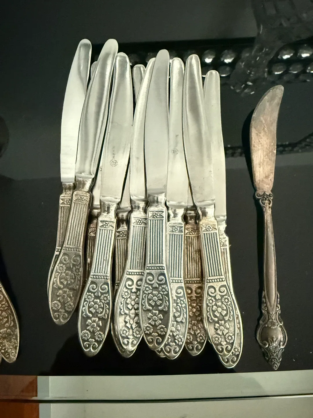 Vintage Silverware Set image indicator(8)