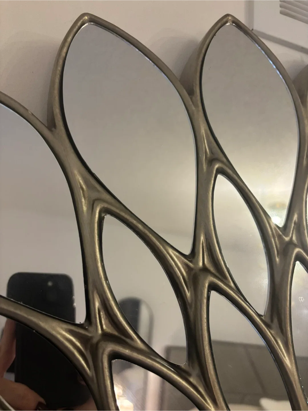 Sunflower Wall Mirror - Gold Finish image indicator(2)