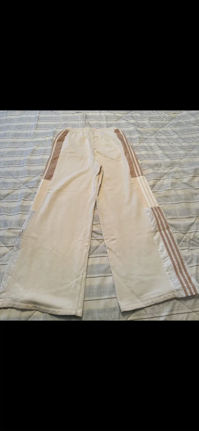 Adidas  Tracksuit Set image indicator(6)