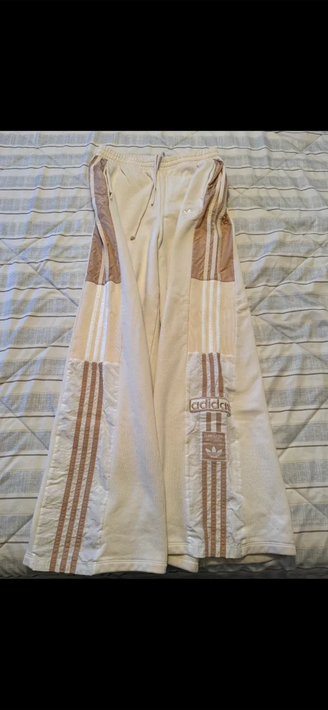 Adidas  Tracksuit Set image indicator(4)