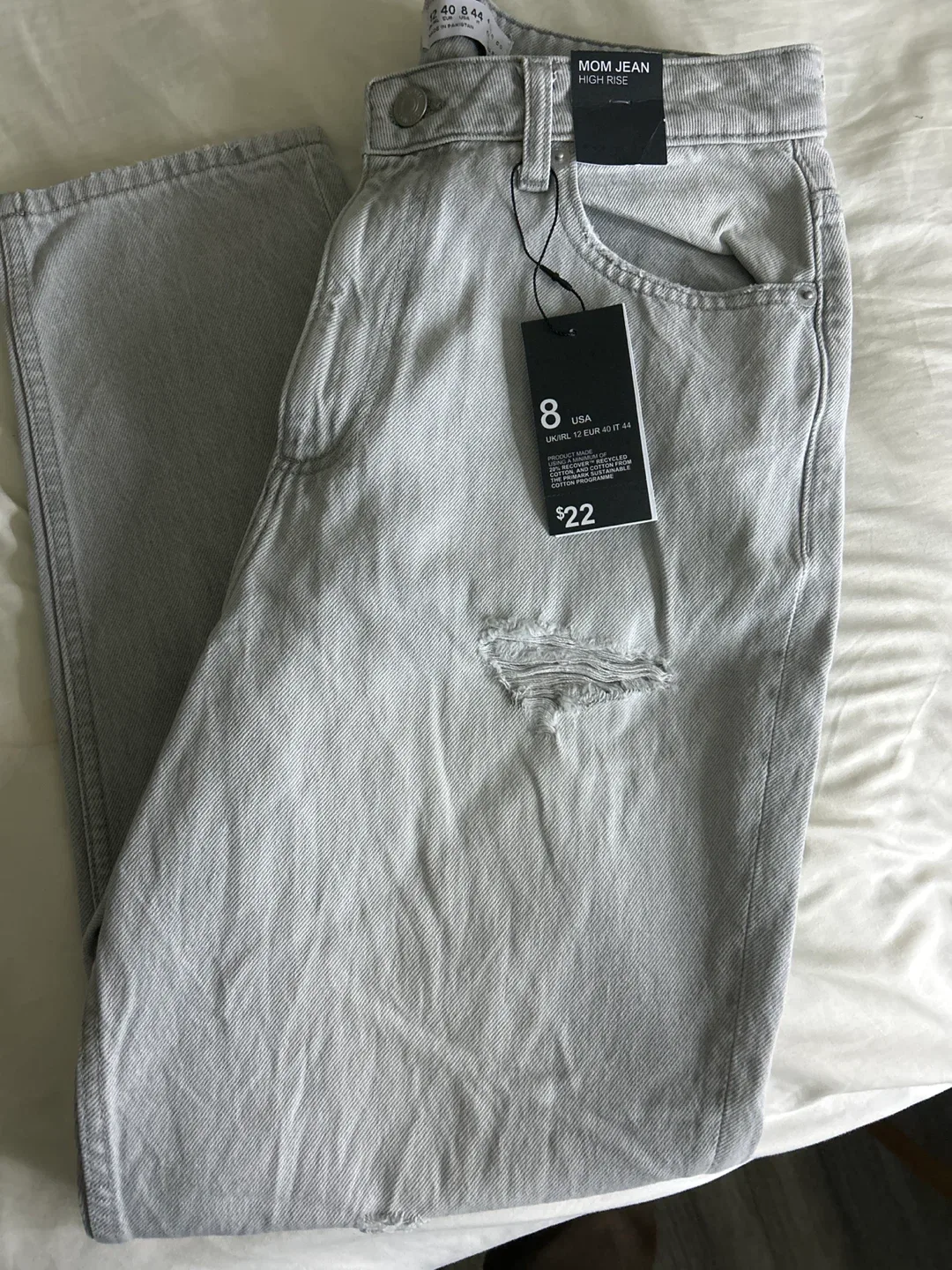 Mom Jeans High Rise Size 8 - New with Tags! thumbnail