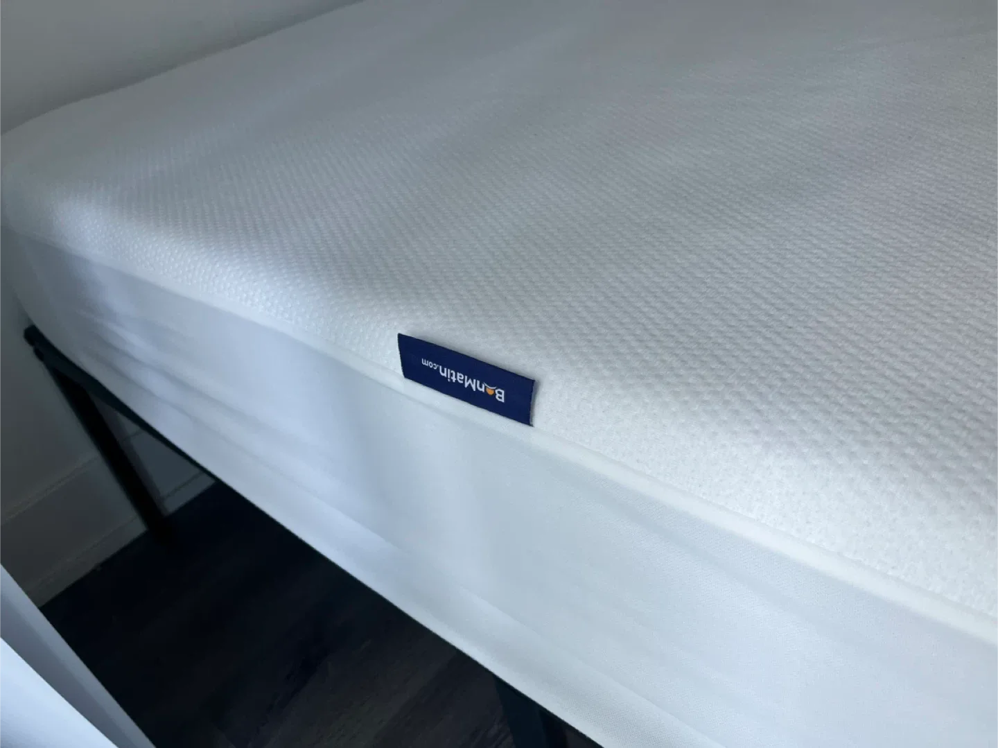 BonMatin Waterproof Mattress Protector image indicator(2)