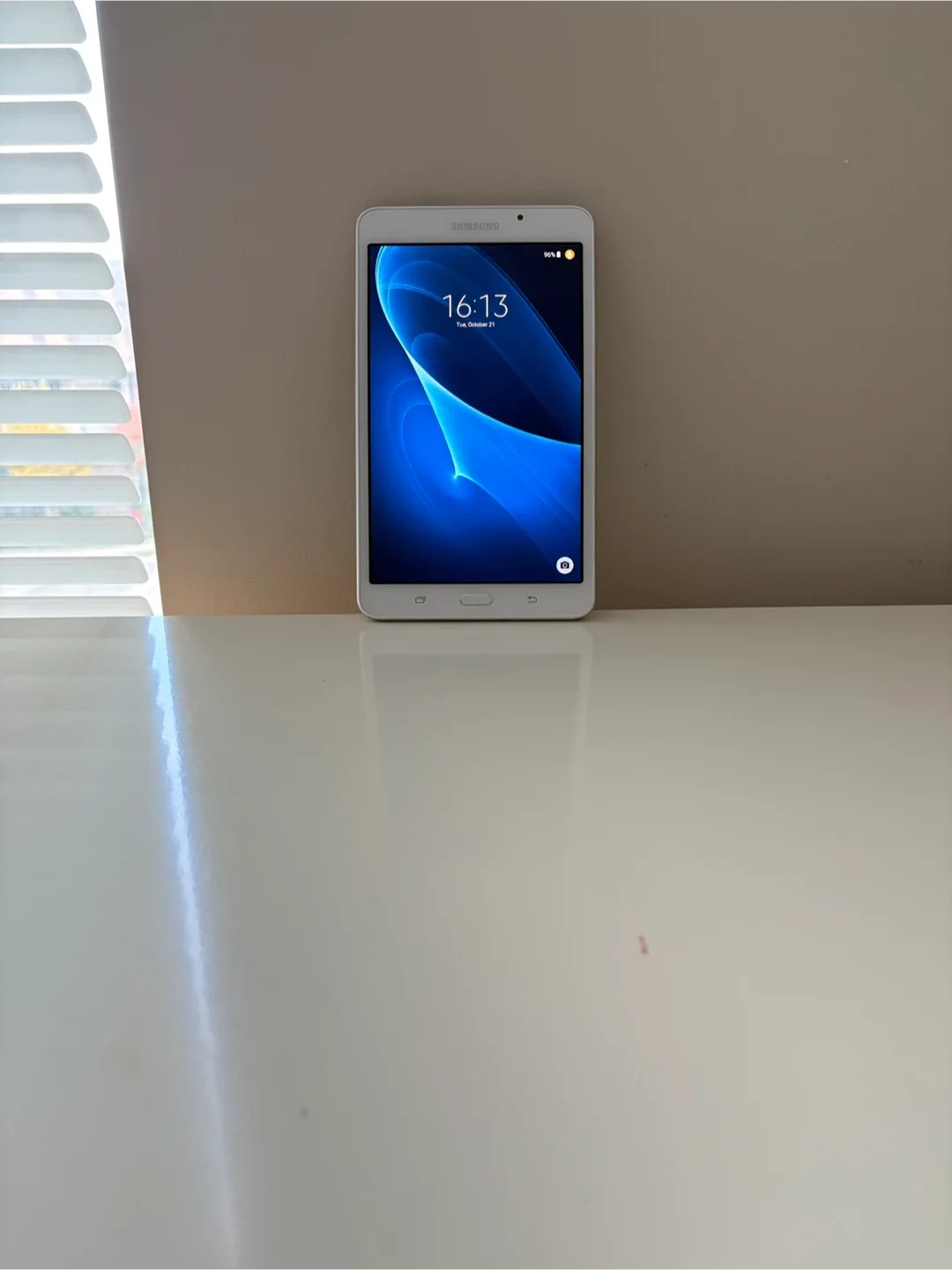 Samsung Galaxy Tab A6 - White image indicator(3)