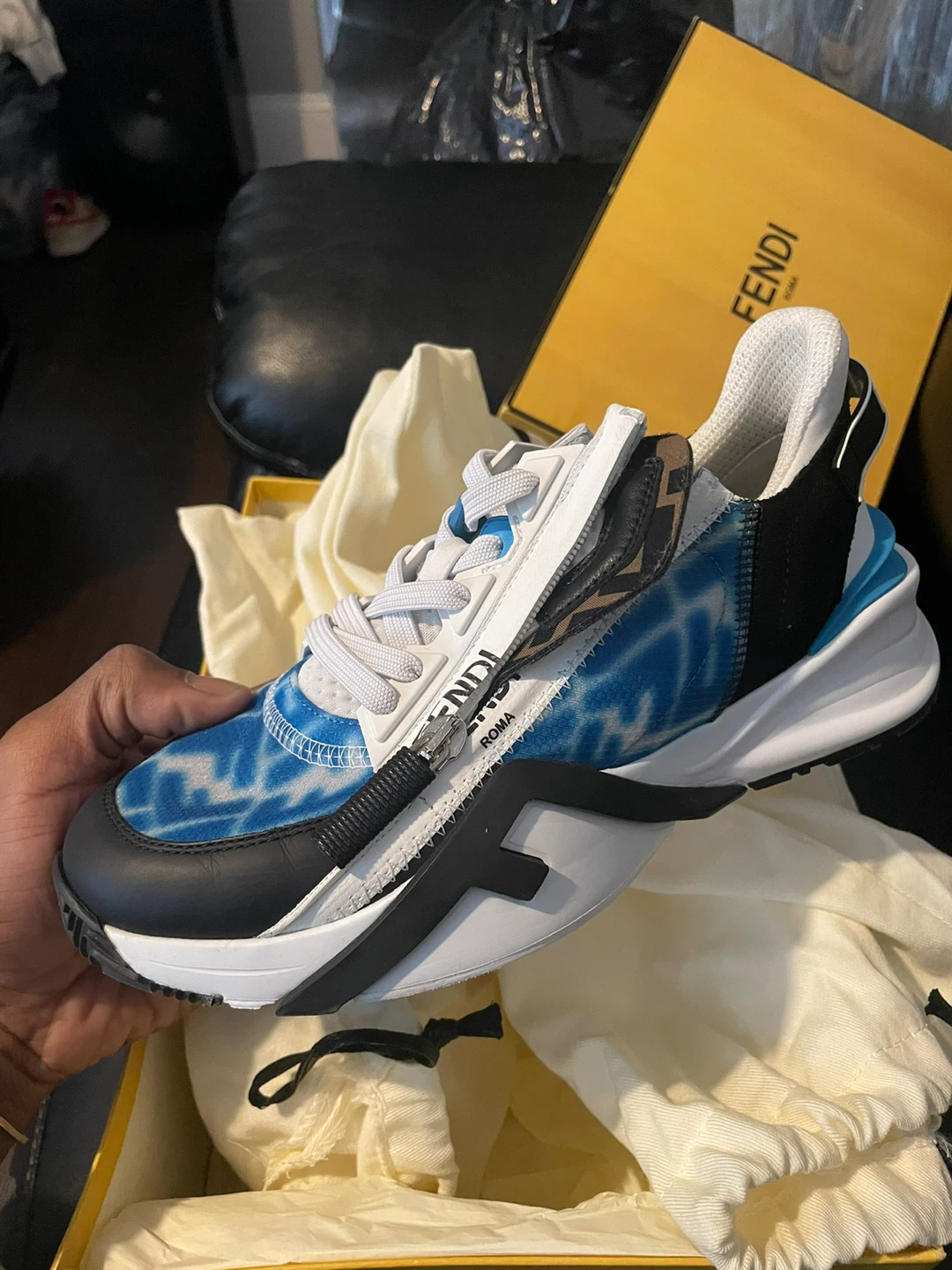 Fendi Flow Sneakers - Blue/White