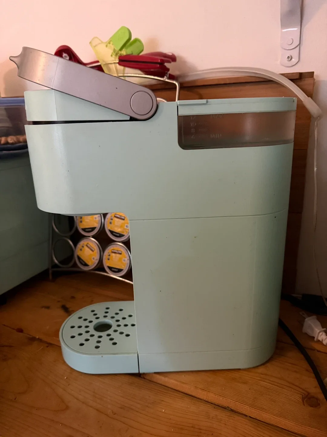 Keurig Single Serve Coffee Maker - Mint Green image indicator(2)