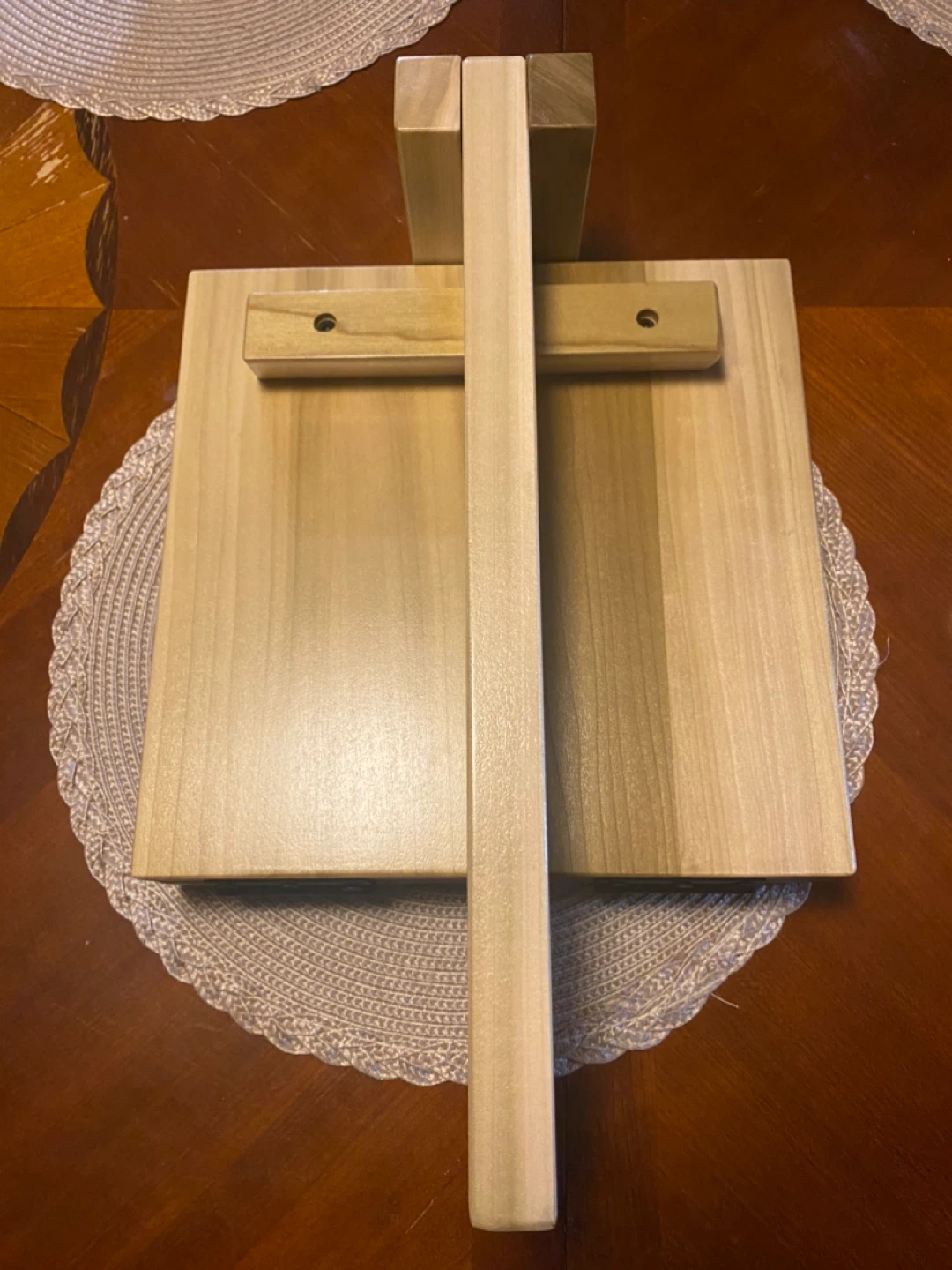 Hand made tortillero