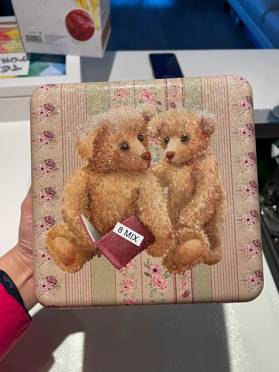 Hong Kong Jenny Bakery 8 Mix Nuts Cookies