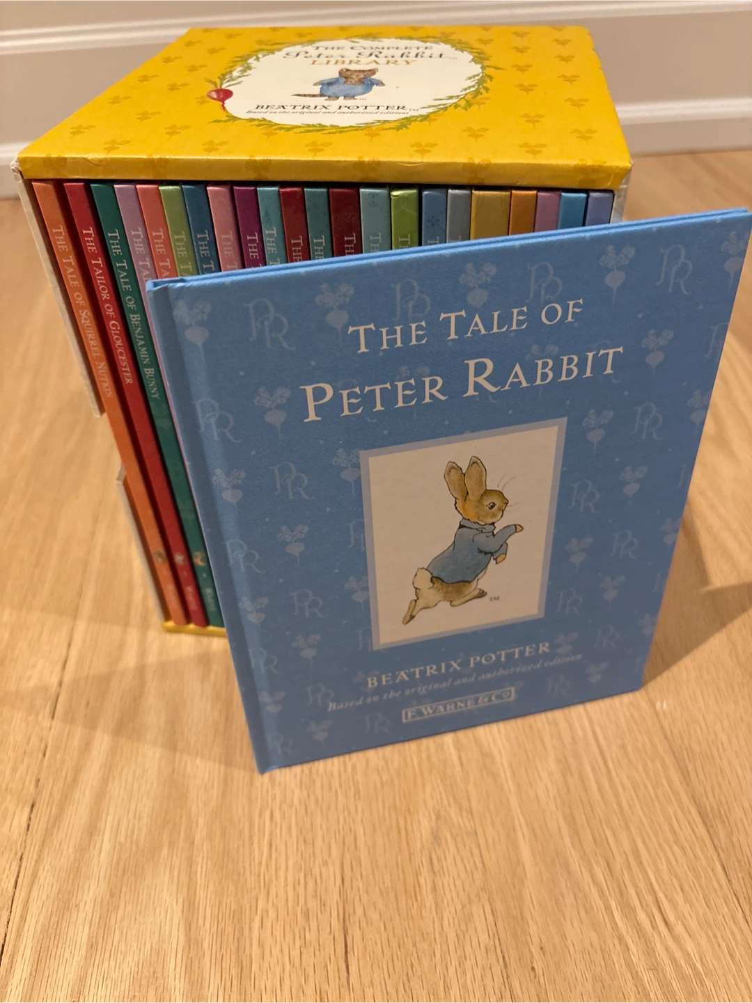 The Complete Peter Rabbit Library - Beatrix Potter - photo 4