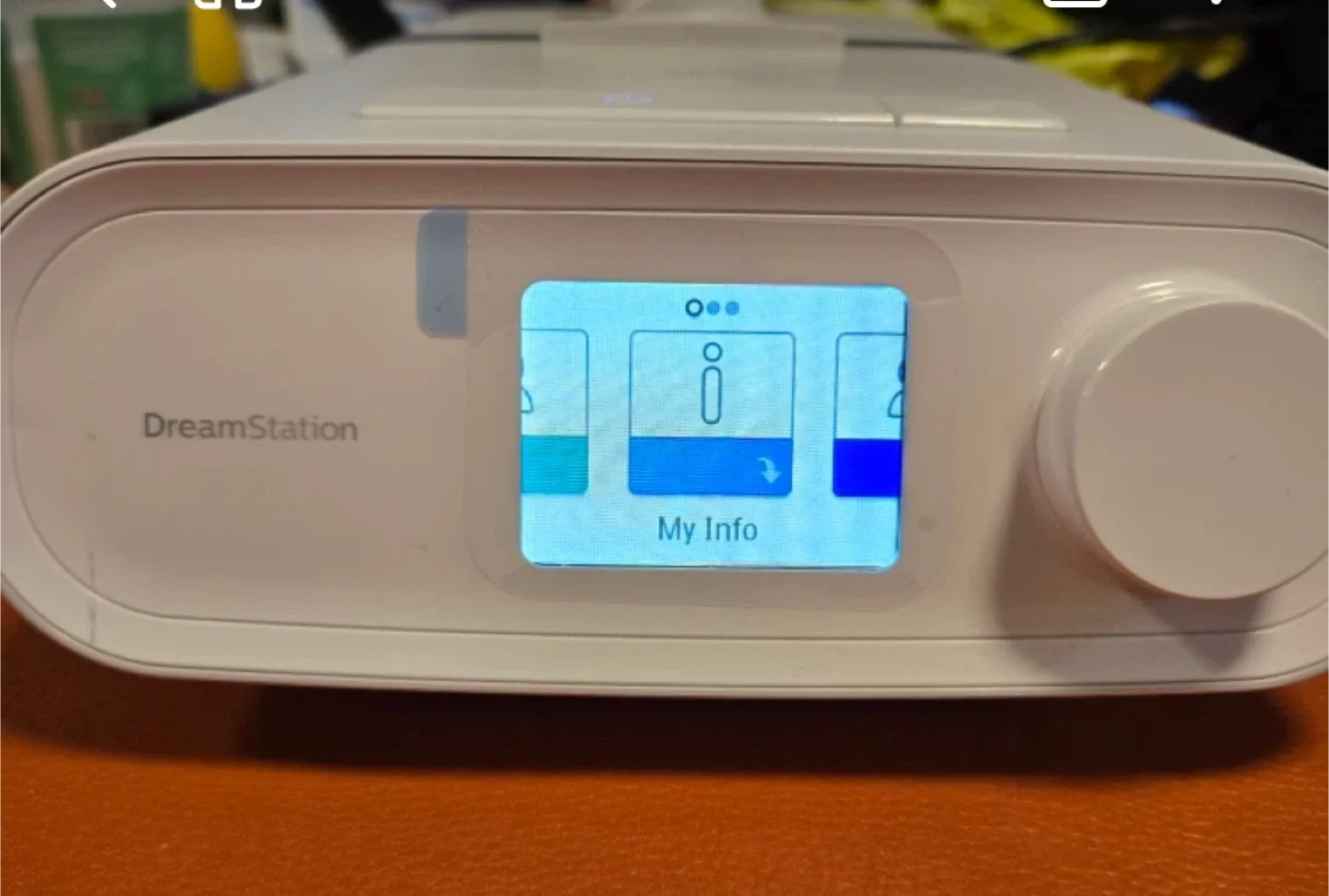 ResMed AirSense 11 CPAP Machine image indicator(2)