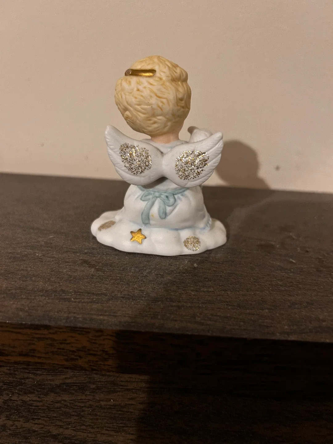 Katherine Stevenson "Cuddling in the Clouds" Figurine image indicator(2)