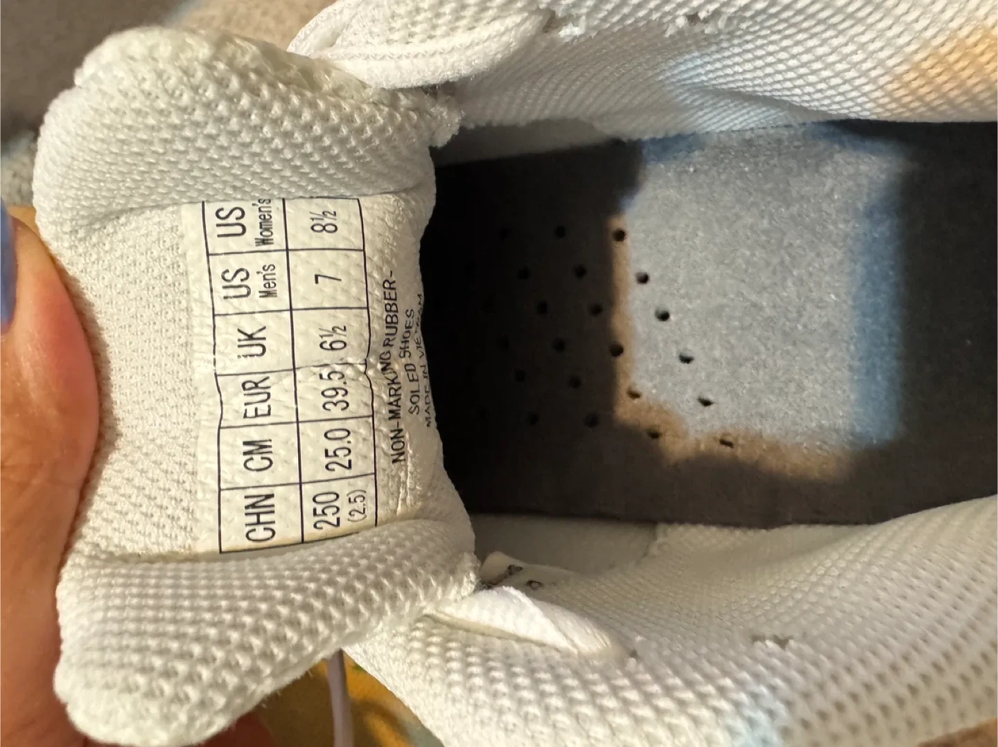 Yonex Badminton 65z4 Shoes - Women's US 8.5 image indicator(5)