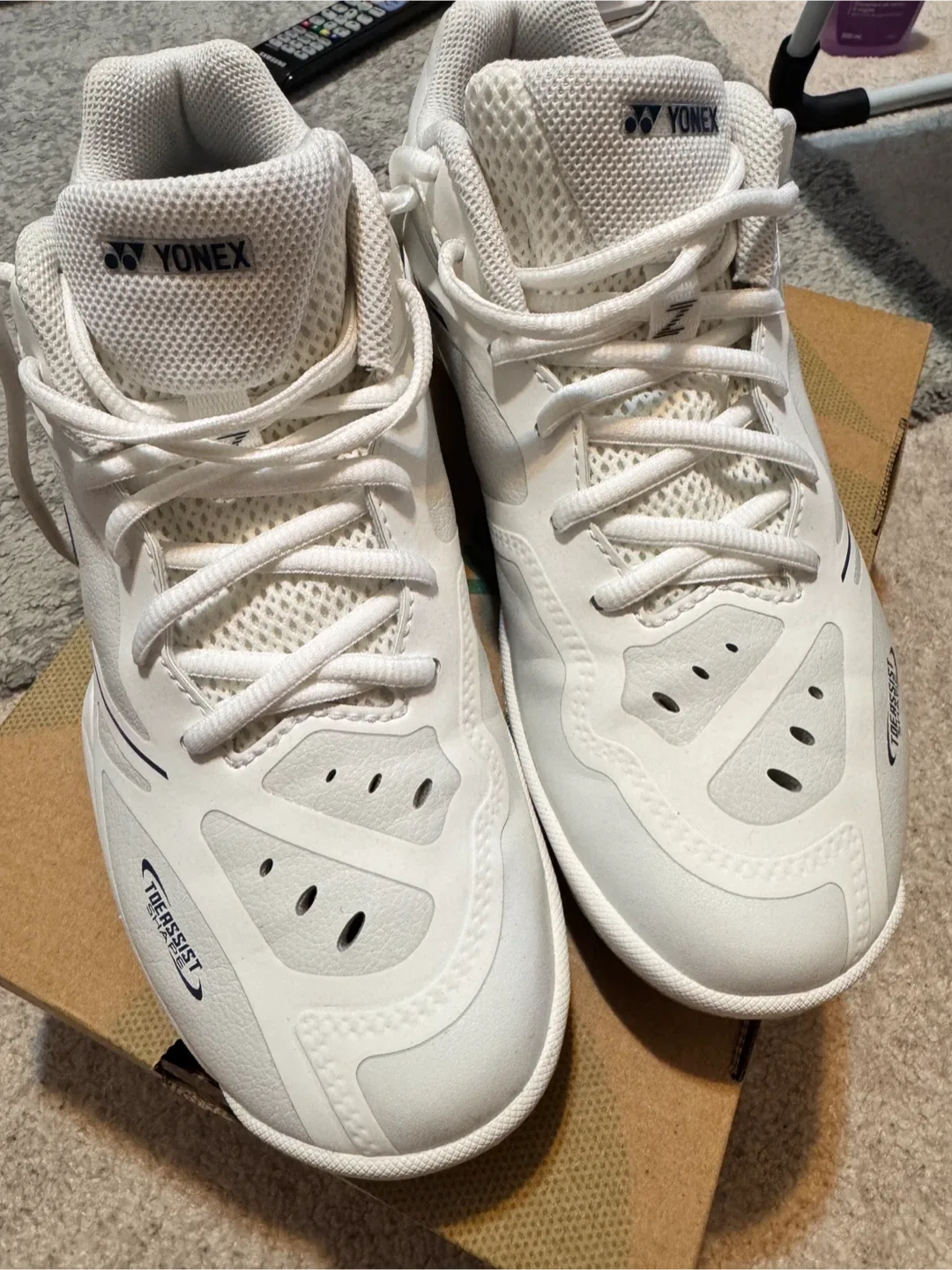 Yonex Badminton 65z4 Shoes - Women's US 8.5 image indicator(7)