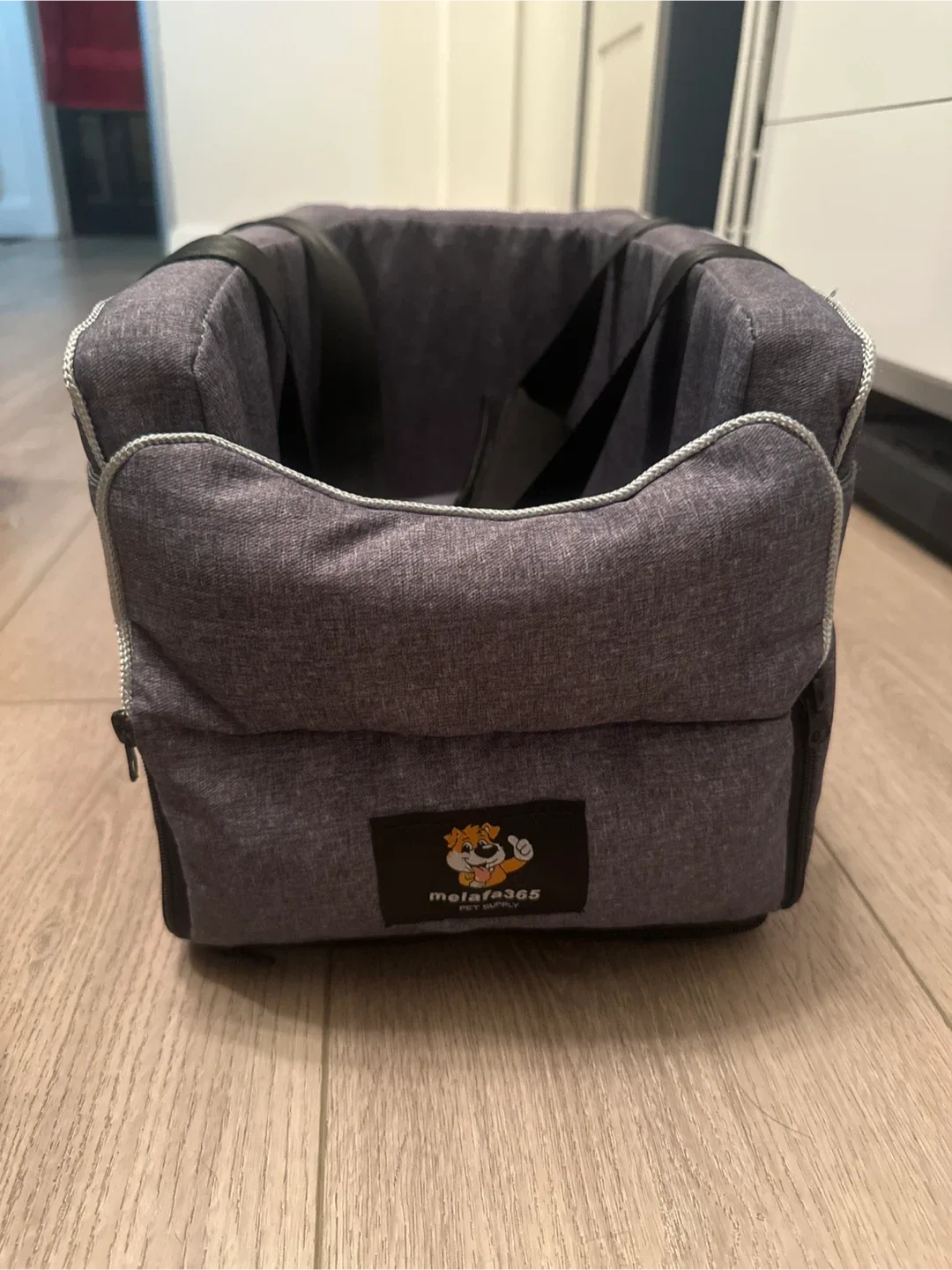 Dog Car Seat - Grey image indicator(2)