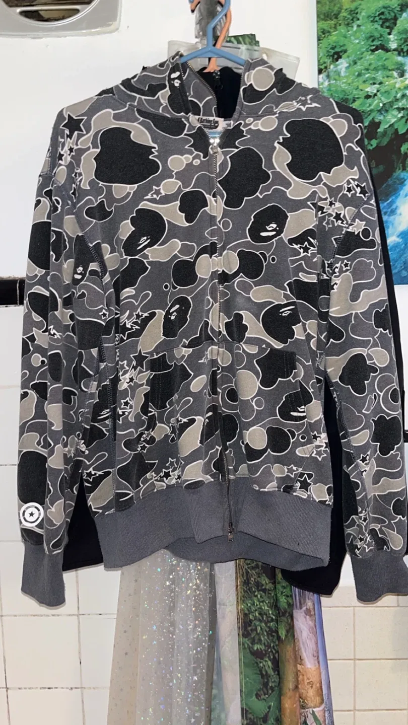 BAPE Camo Hoodie image indicator(7)