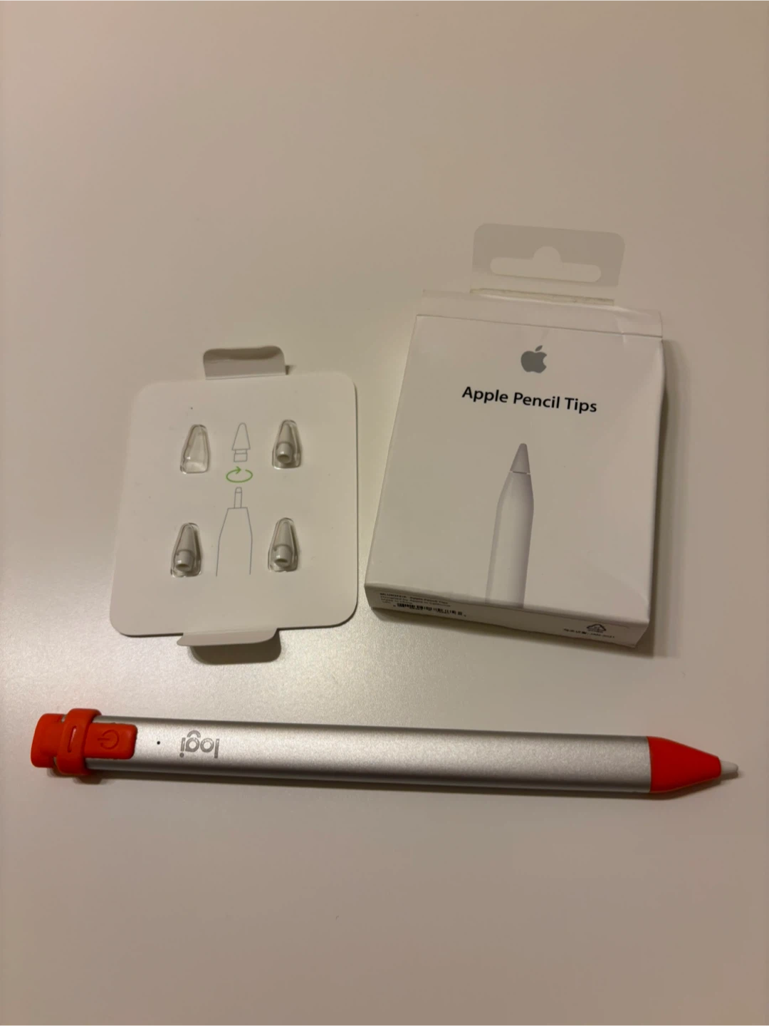 Logitech Crayon Digital Pencil + Apple Pencil Tips